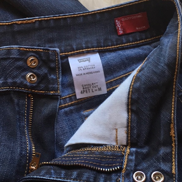Levi’s Jeans Size 4Pet L=M Cavalry Bootcut - Picture 7 of 8